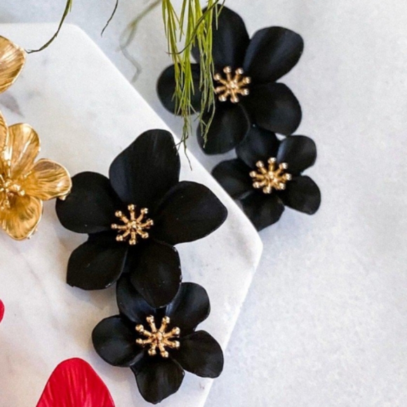 Big Black Double Flower Earrings 3D Gothic Hibiscus 2 Goth Boho Flowers New - Picture 5 of 5